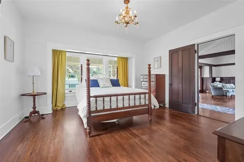 1550 3rd Avenue W Bradenton FL 34205