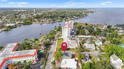 1550 3rd Avenue W Bradenton FL 34205