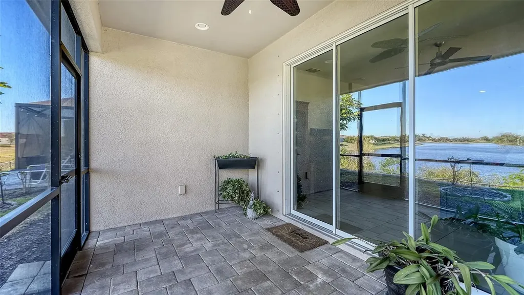 3115 Trustee Avenue Sarasota FL 34243