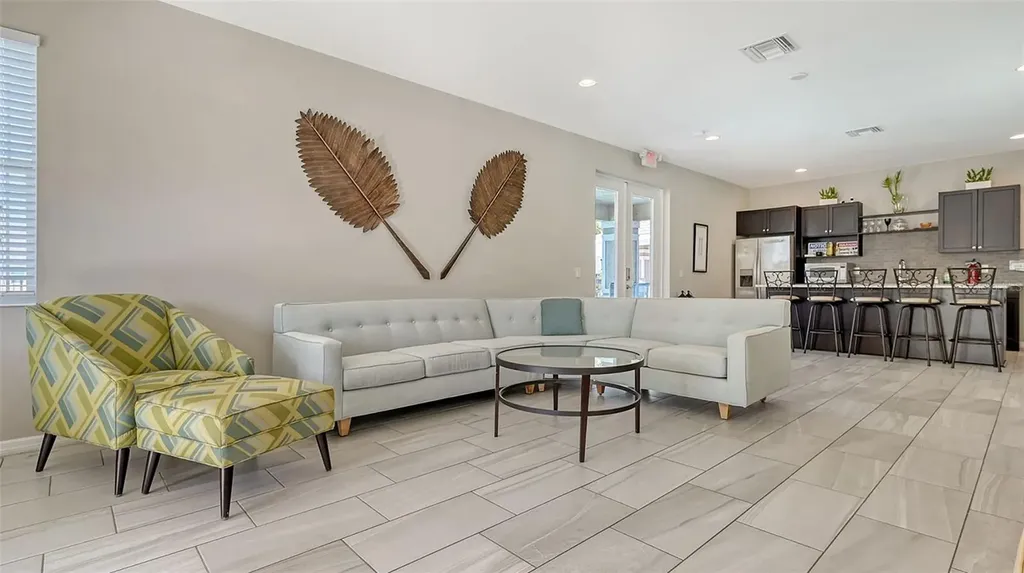 3115 Trustee Avenue Sarasota FL 34243