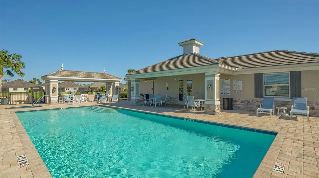 3115 Trustee Avenue Sarasota FL 34243