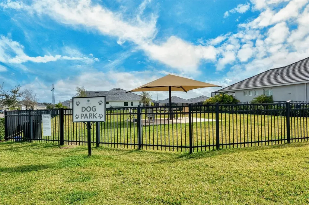 3115 Trustee Avenue Sarasota FL 34243