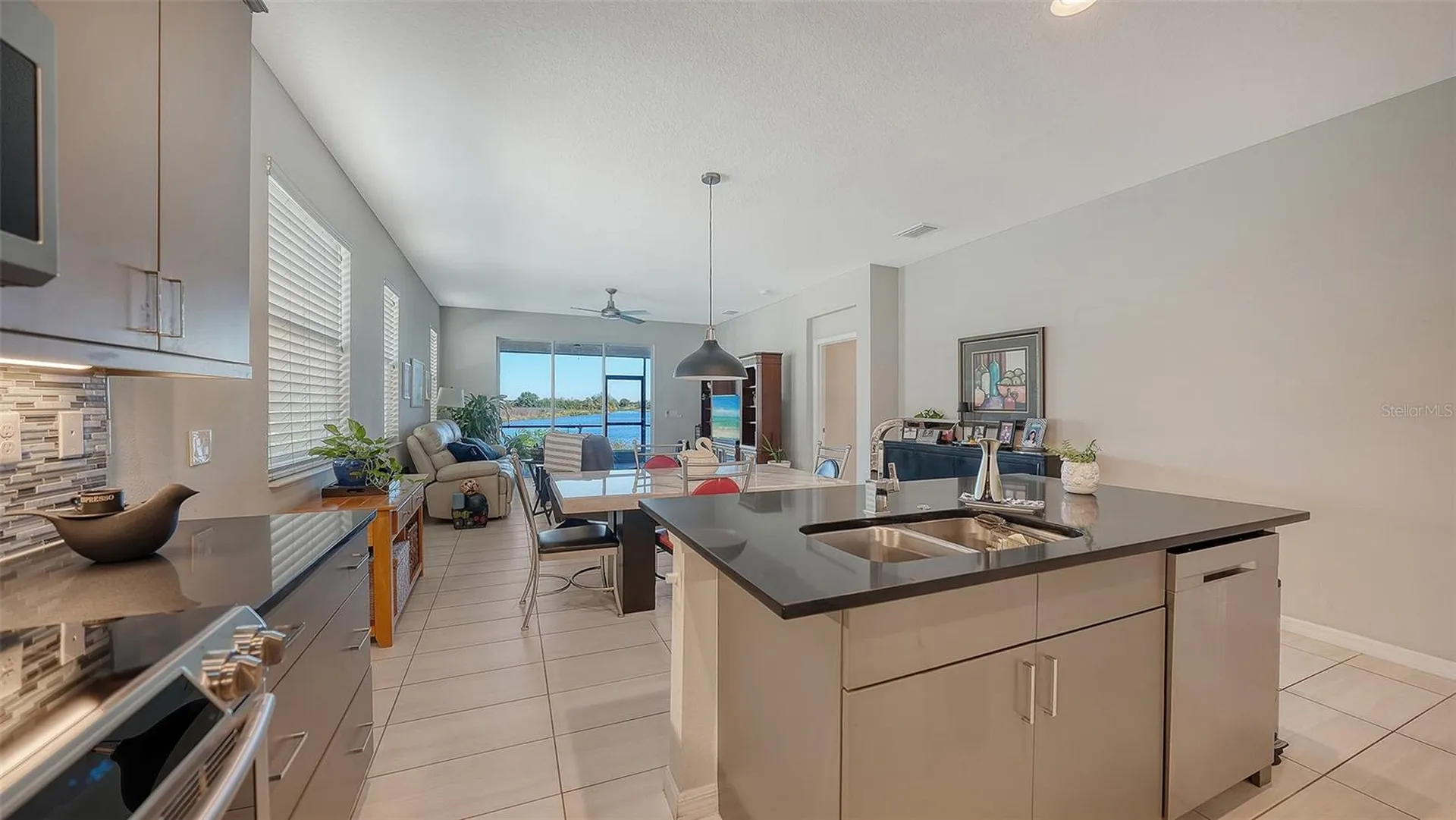 3115 Trustee Avenue Sarasota FL 34243