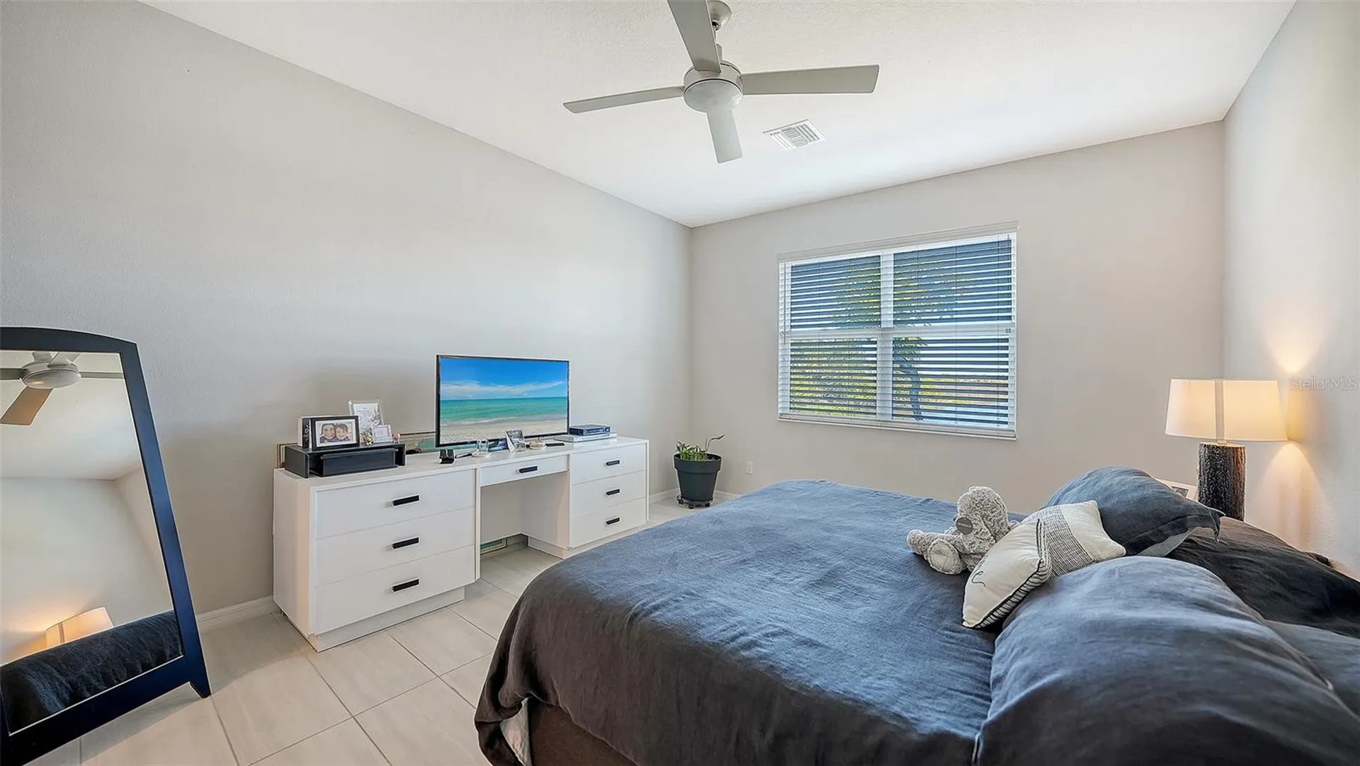 3115 Trustee Avenue Sarasota FL 34243