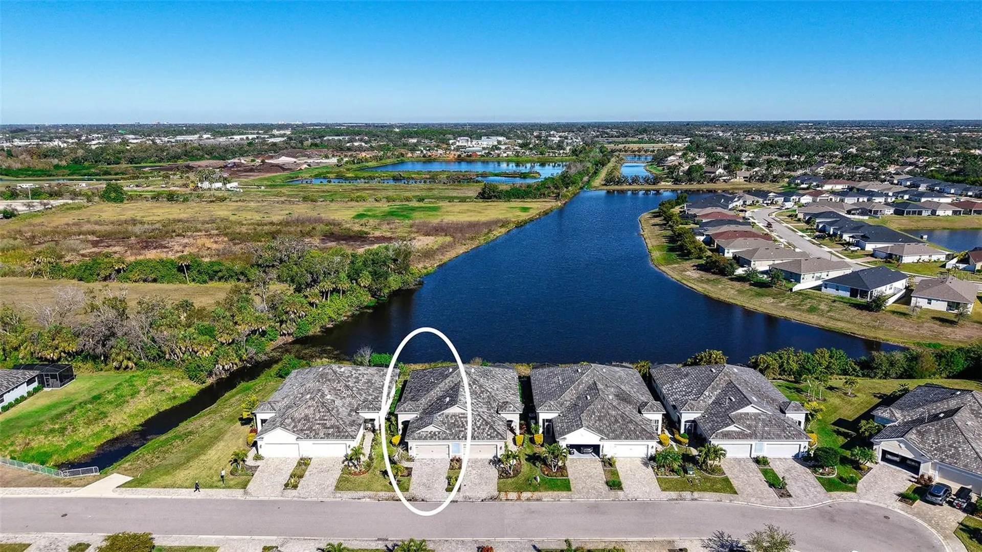3115 Trustee Avenue Sarasota FL 34243