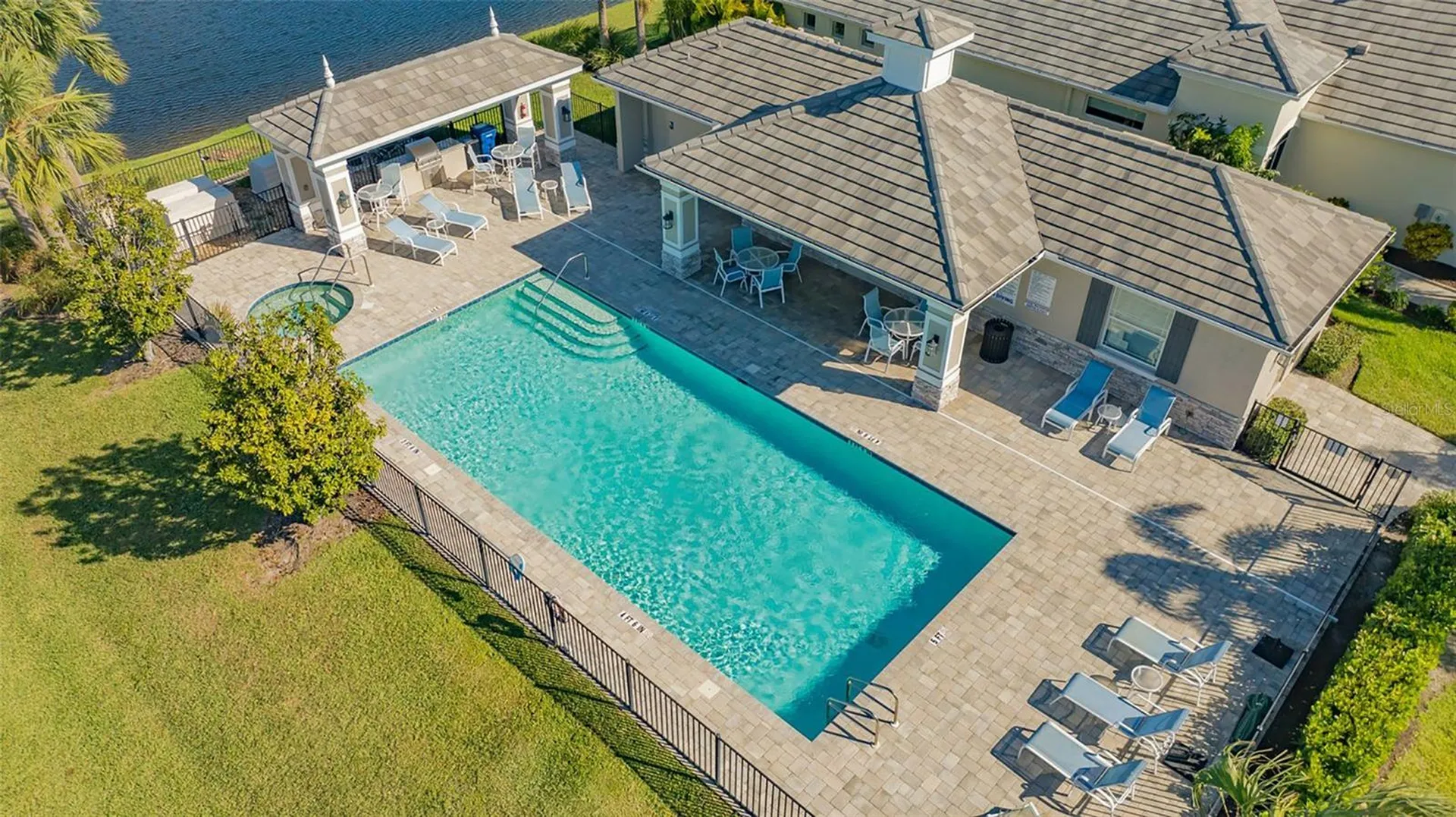 3115 Trustee Avenue Sarasota FL 34243