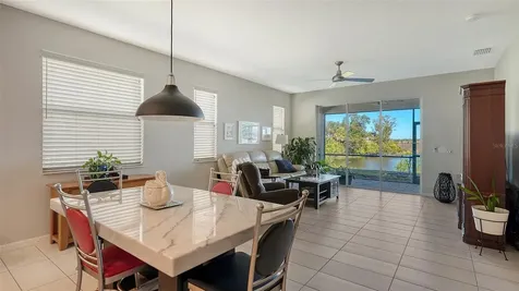 3115 Trustee Avenue Sarasota FL 34243