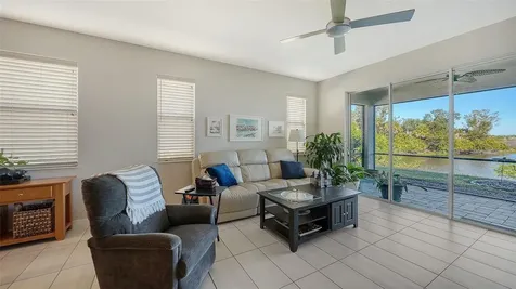 3115 Trustee Avenue Sarasota FL 34243