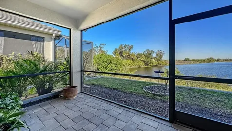 3115 Trustee Avenue Sarasota FL 34243