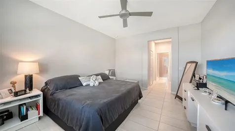 3115 Trustee Avenue Sarasota FL 34243