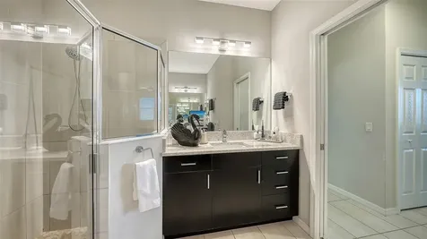 3115 Trustee Avenue Sarasota FL 34243