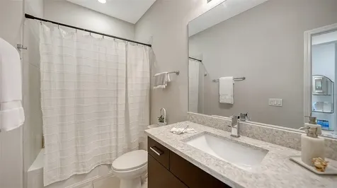 3115 Trustee Avenue Sarasota FL 34243