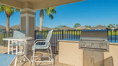 3115 Trustee Avenue Sarasota FL 34243