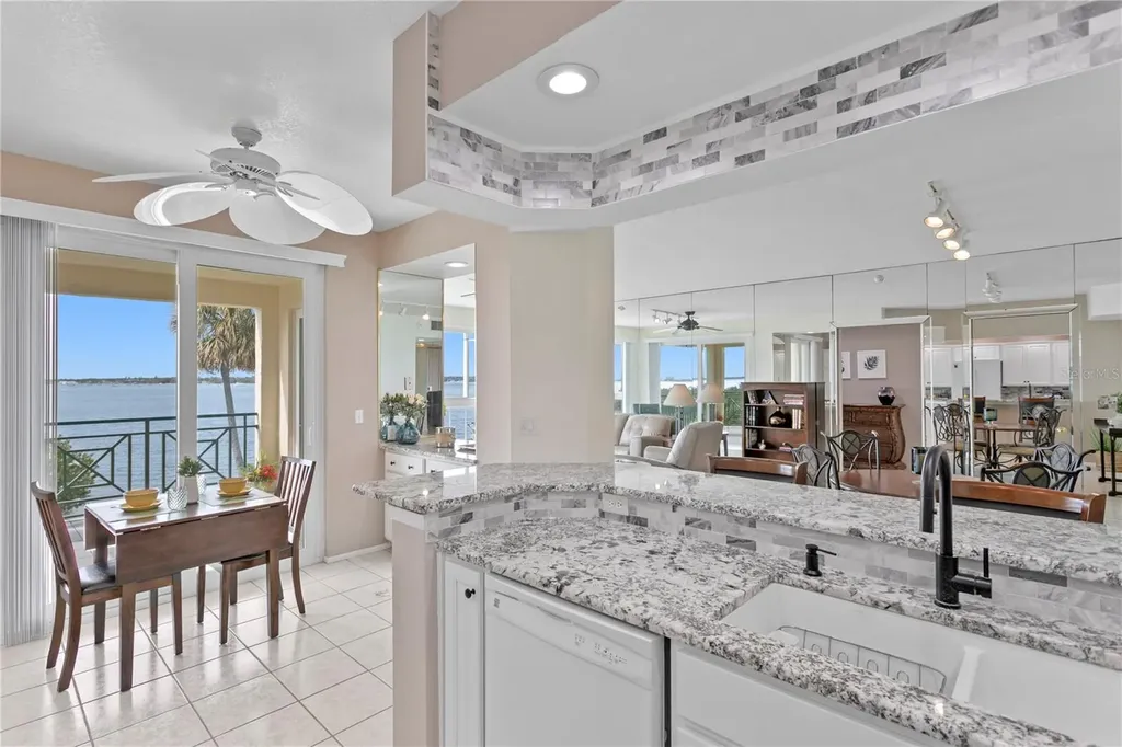 4717 Dolphin Cay Lane S St Petersburg FL 33711