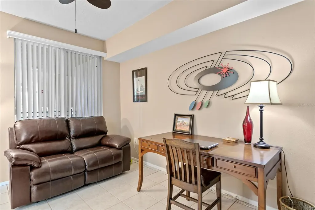 4717 Dolphin Cay Lane S St Petersburg FL 33711