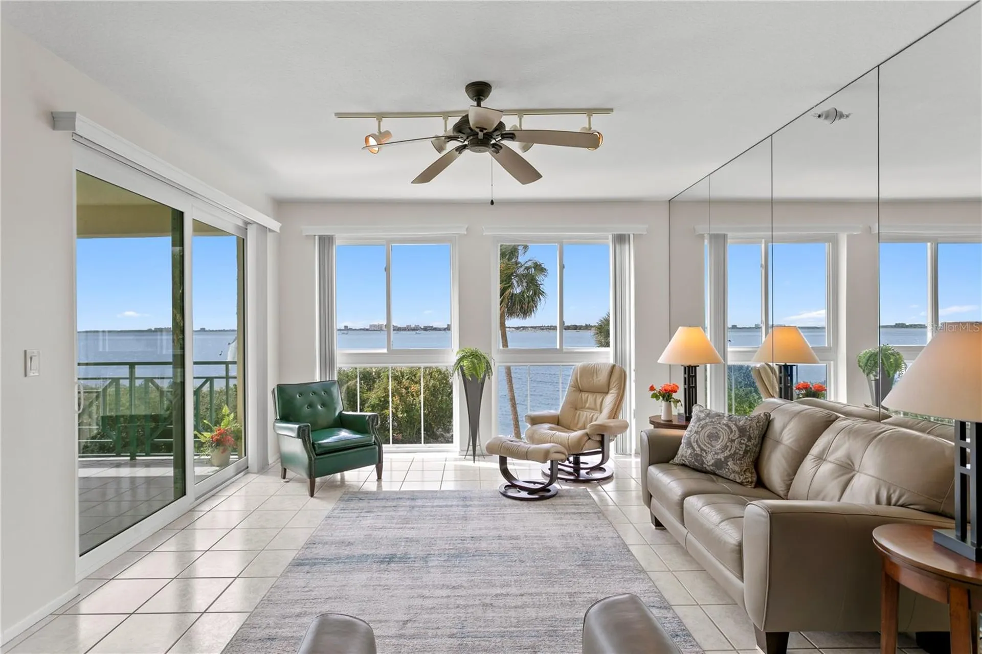 4717 Dolphin Cay Lane S St Petersburg FL 33711