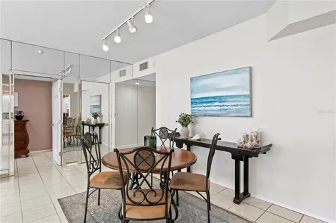 4717 Dolphin Cay Lane S St Petersburg FL 33711