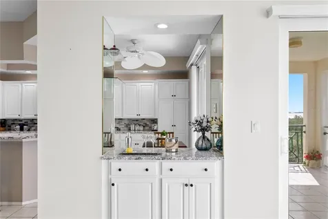 4717 Dolphin Cay Lane S St Petersburg FL 33711