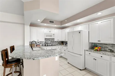 4717 Dolphin Cay Lane S St Petersburg FL 33711