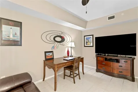 4717 Dolphin Cay Lane S St Petersburg FL 33711