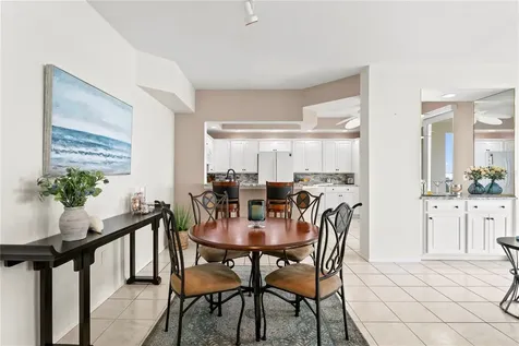 4717 Dolphin Cay Lane S St Petersburg FL 33711