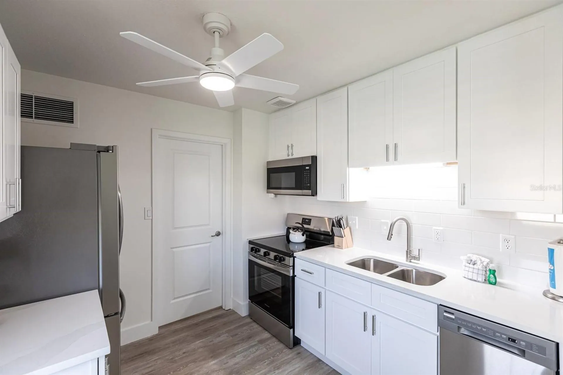 6020 Midnight Pass Road Sarasota FL 34242