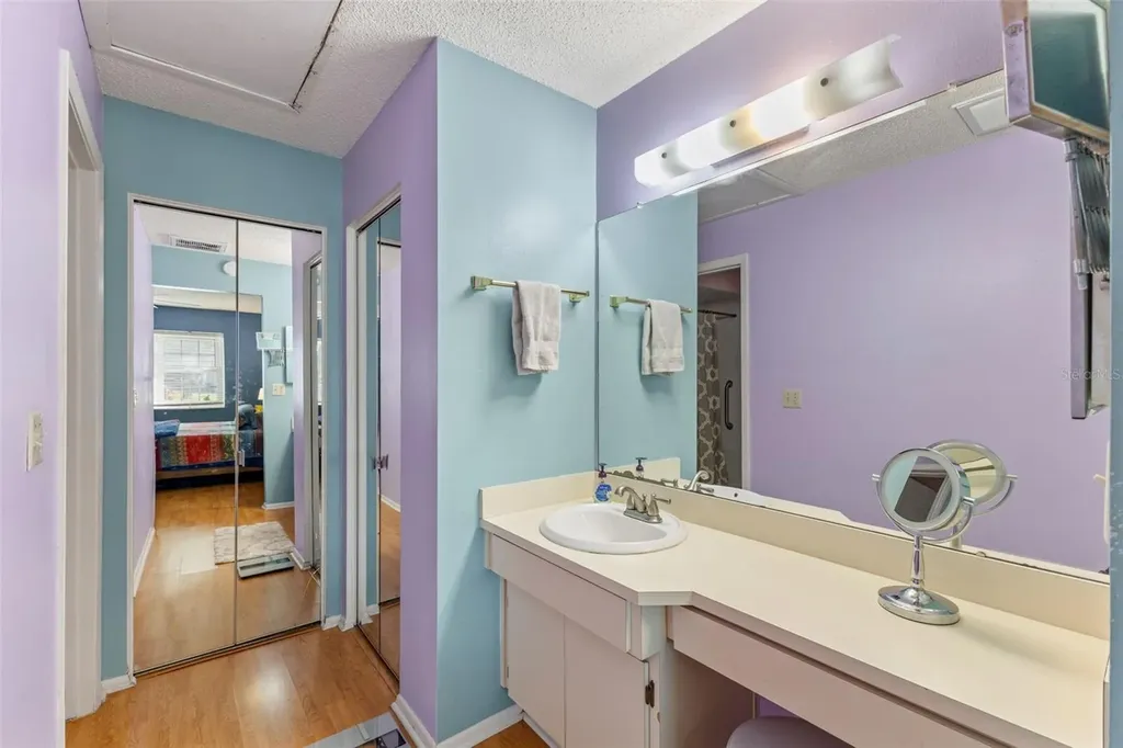 1414 Cadhay Court Safety Harbor FL 34695