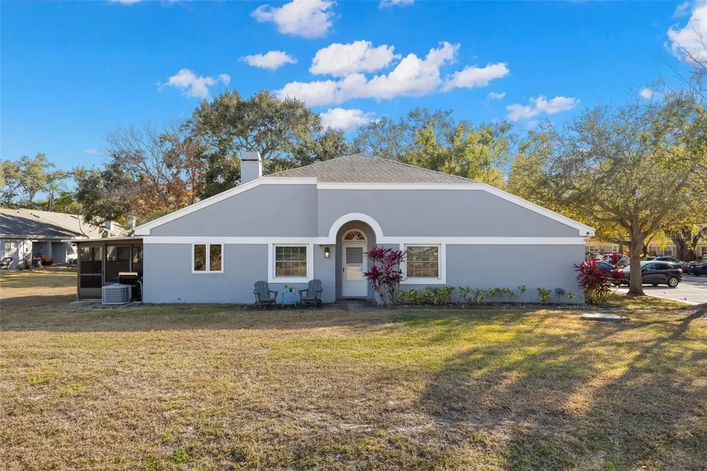 1414 Cadhay Court Safety Harbor FL 34695