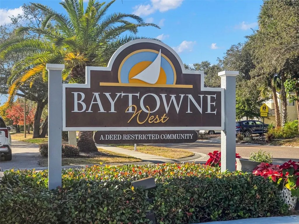 1414 Cadhay Court Safety Harbor FL 34695