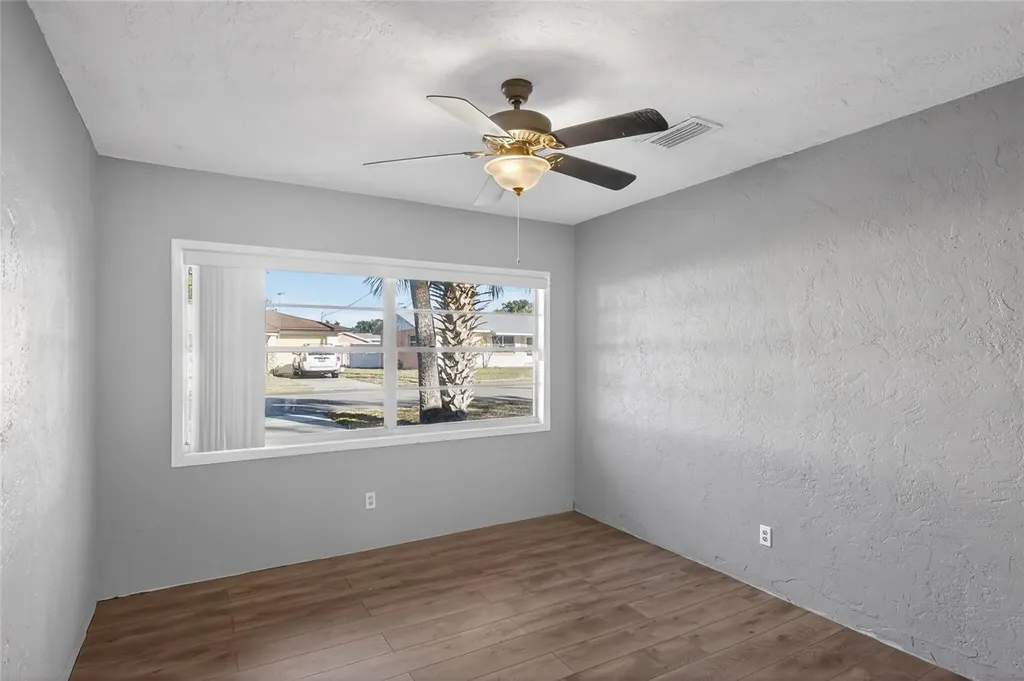 1806 James Street South Daytona FL 32119