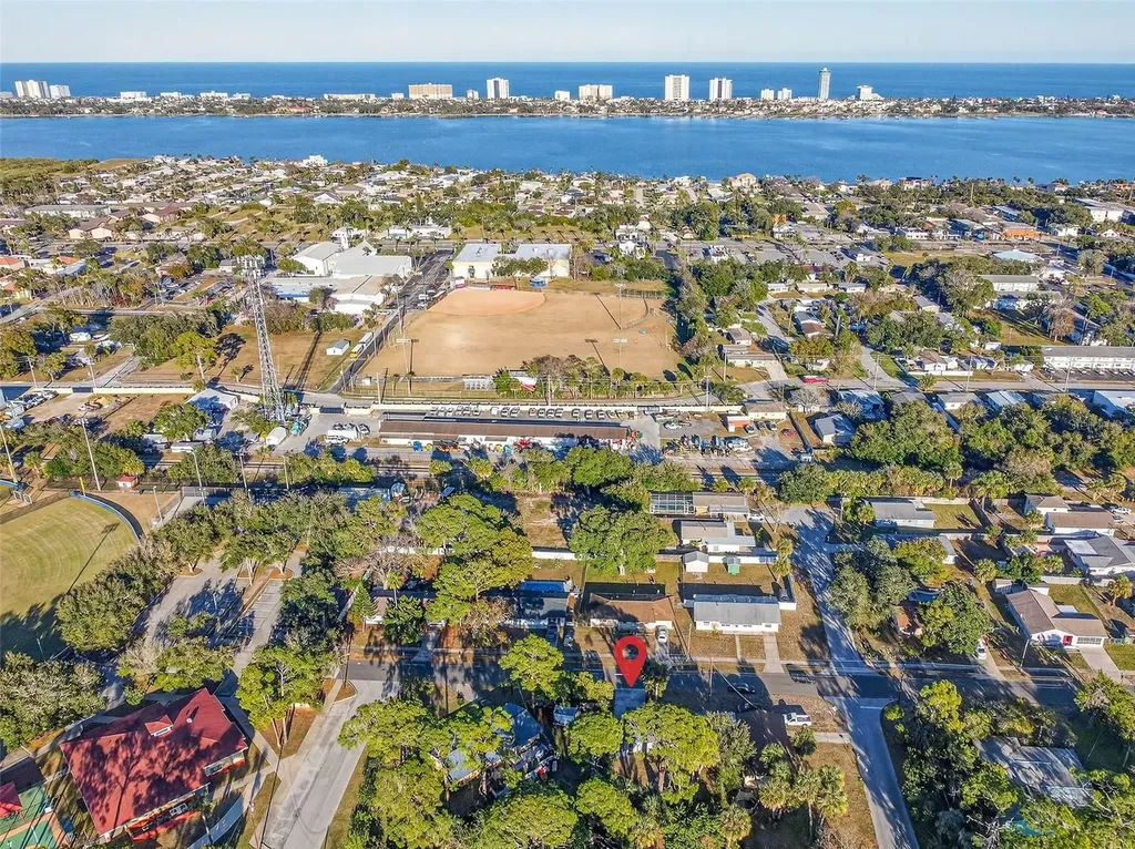 1806 James Street South Daytona FL 32119
