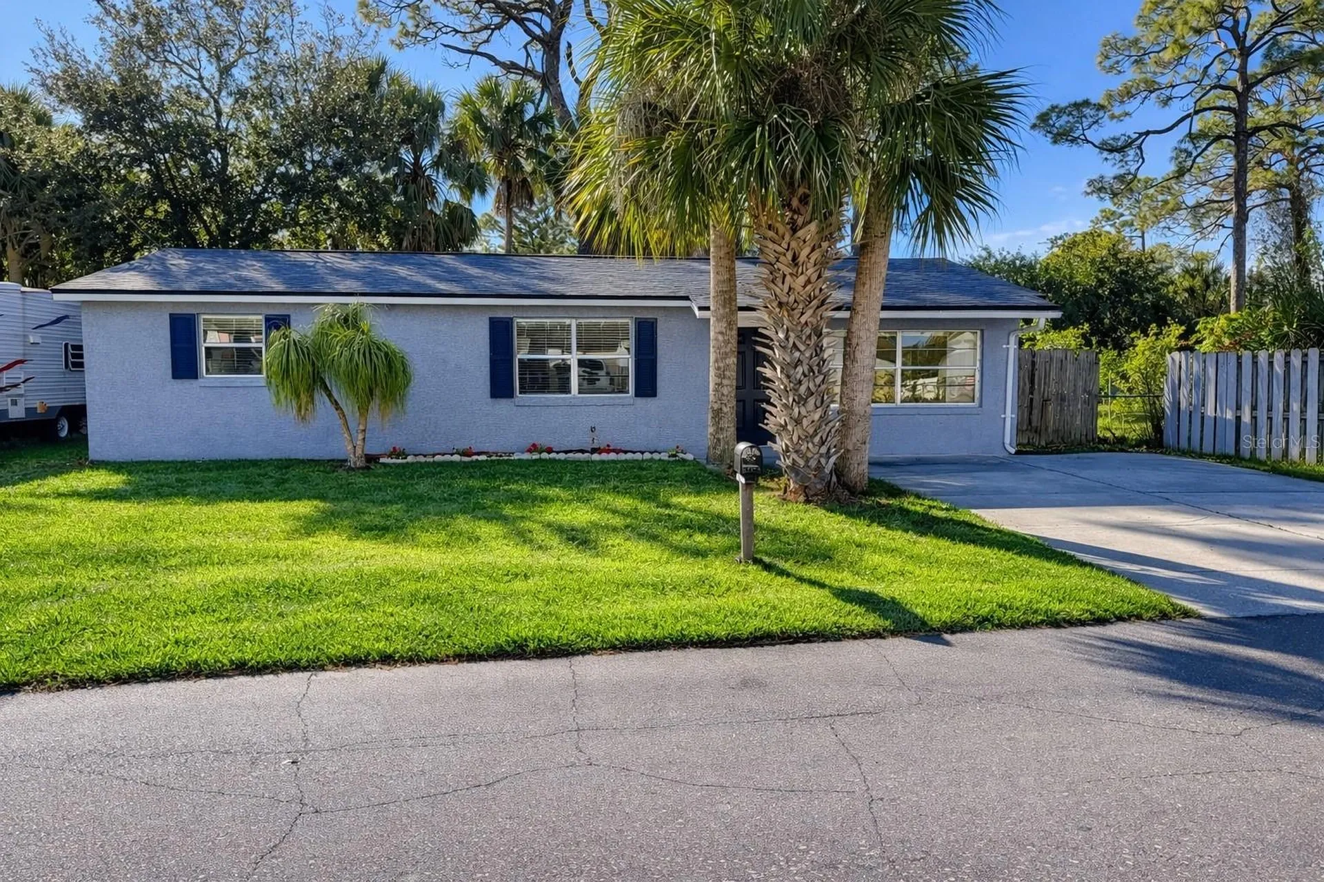 1806 James Street South Daytona FL 32119
