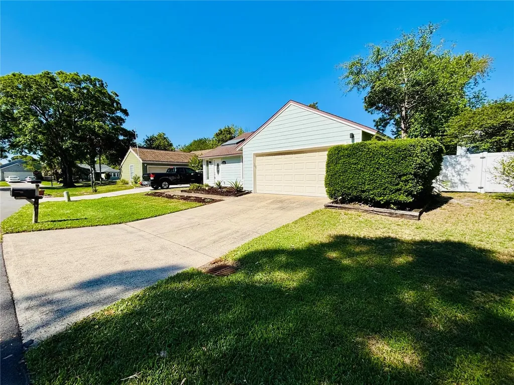 13058 Bent Pine Court E Jacksonville FL 32246
