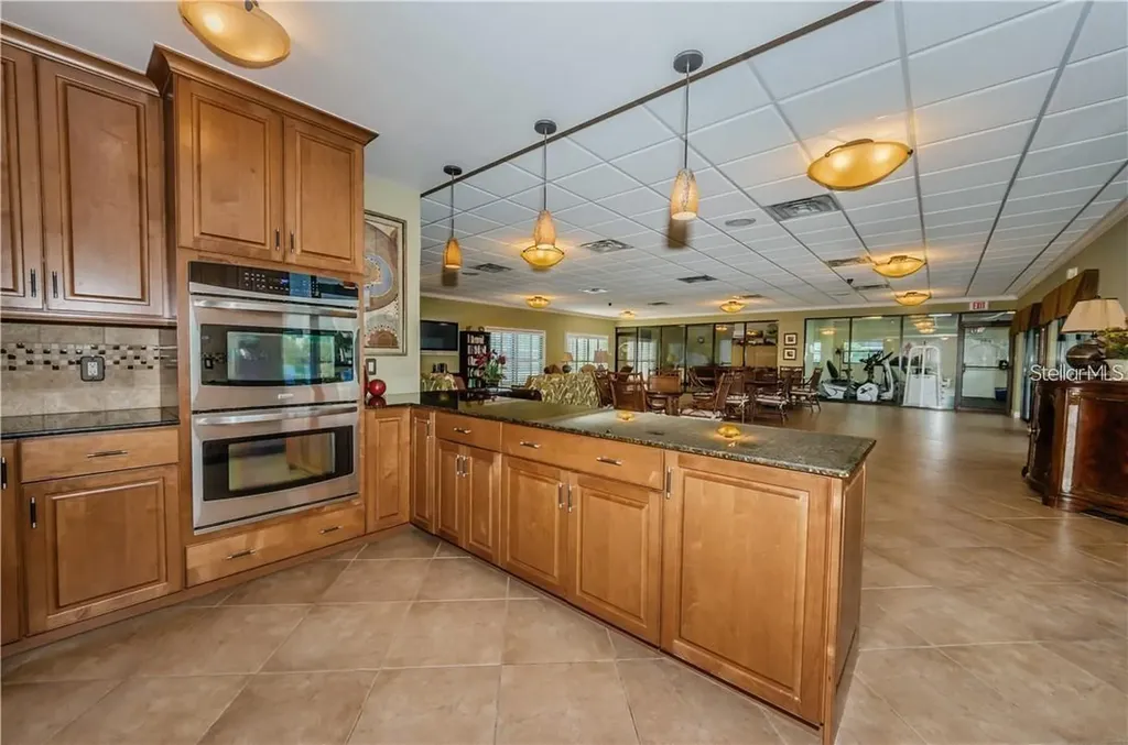1316 Pasadena Avenue S South Pasadena FL 33707