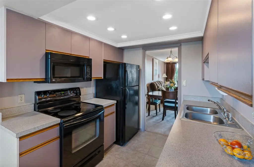 1316 Pasadena Avenue S South Pasadena FL 33707