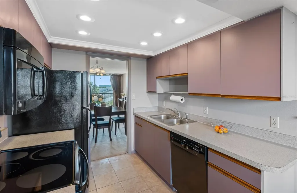 1316 Pasadena Avenue S South Pasadena FL 33707