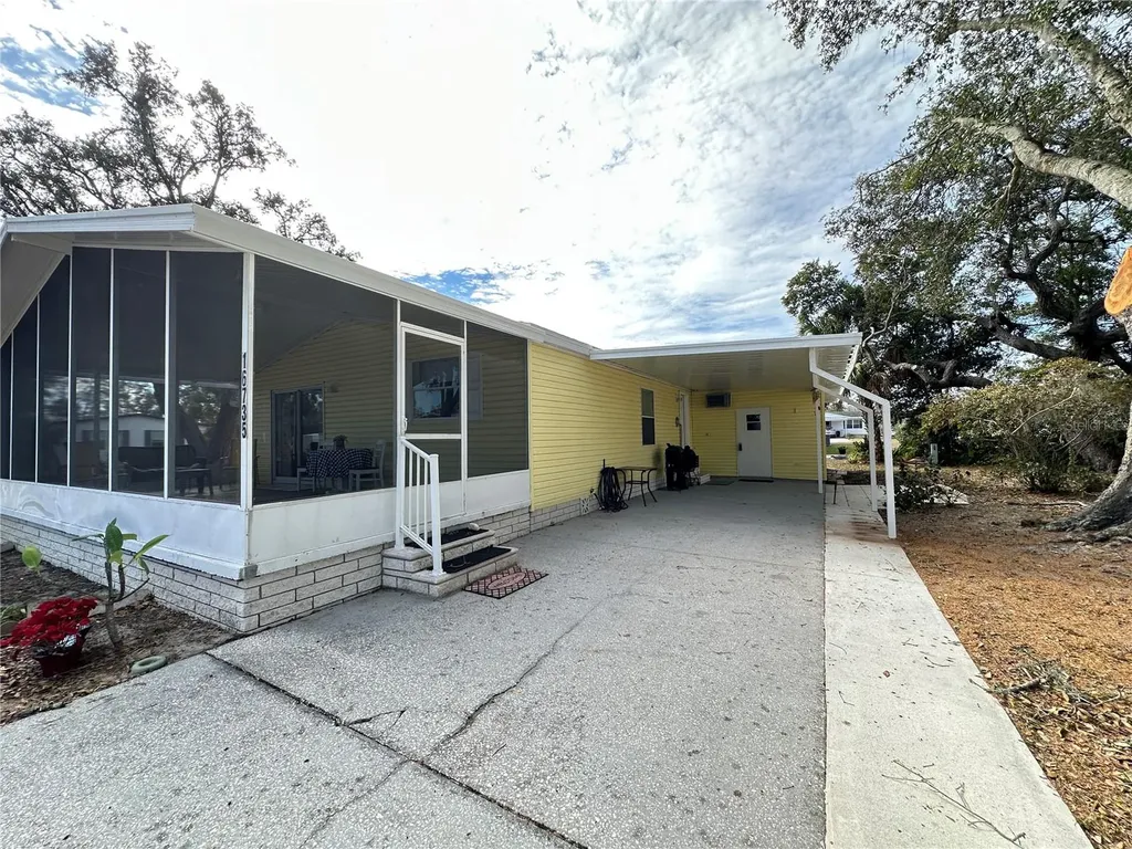 16735 Olivaud Street Hudson FL 34667