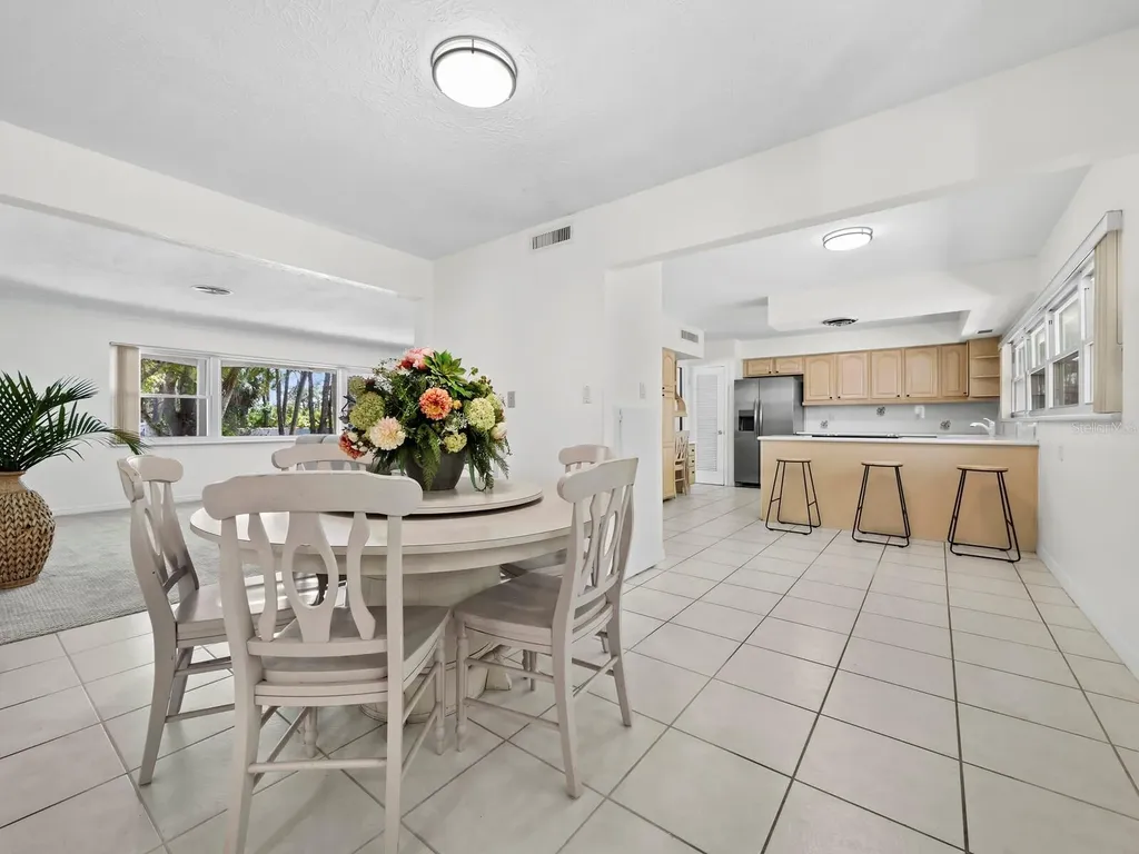 4808 Riverwood Avenue Sarasota FL 34231