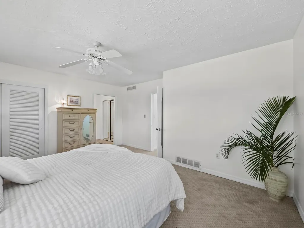 4808 Riverwood Avenue Sarasota FL 34231