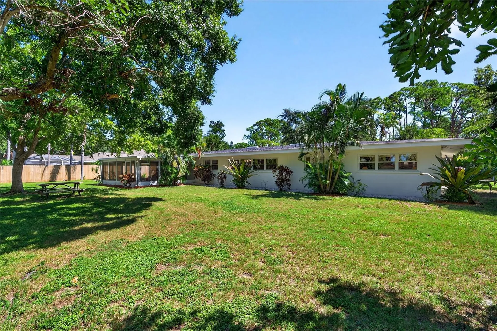 4808 Riverwood Avenue Sarasota FL 34231
