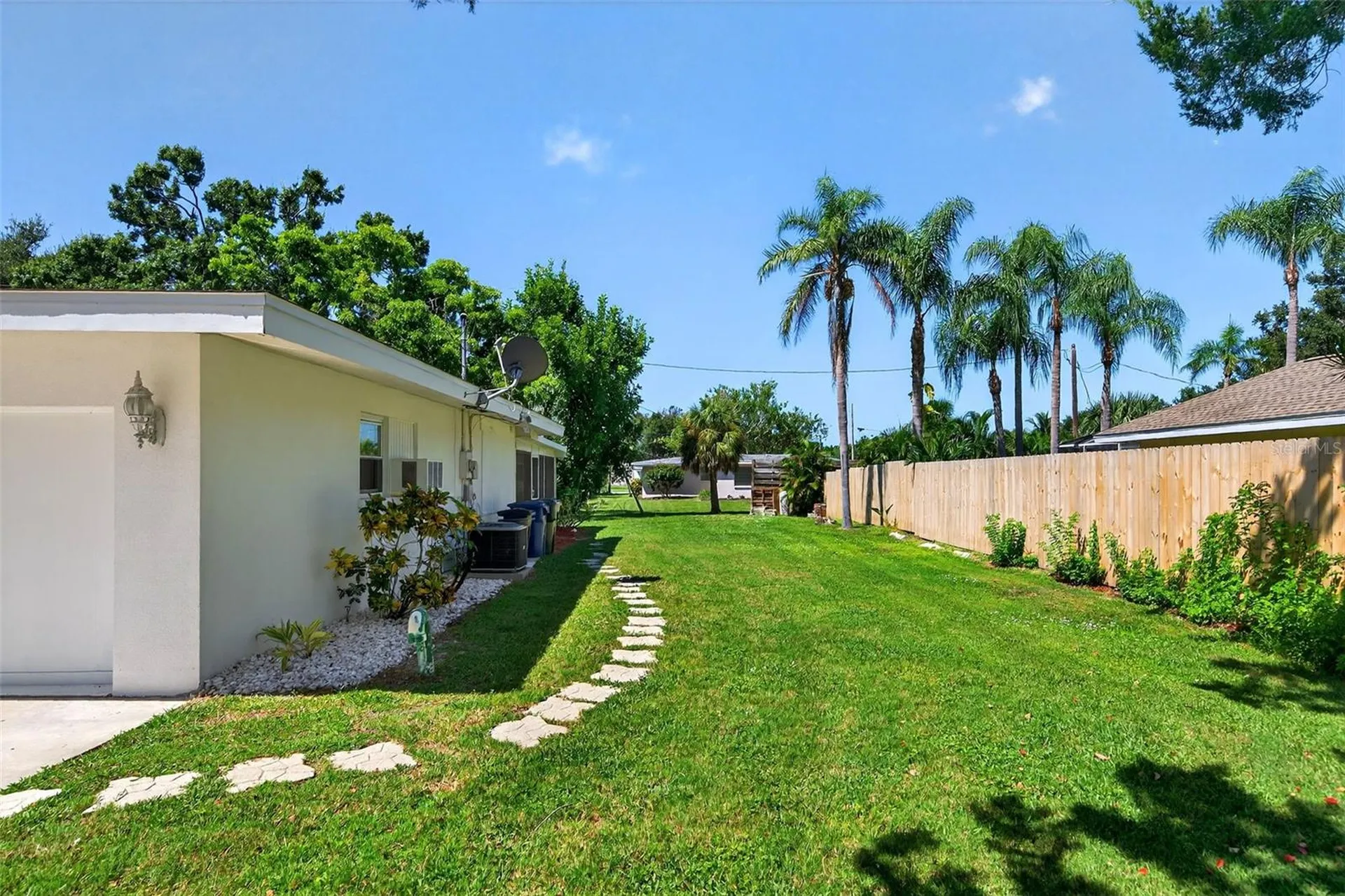 4808 Riverwood Avenue Sarasota FL 34231