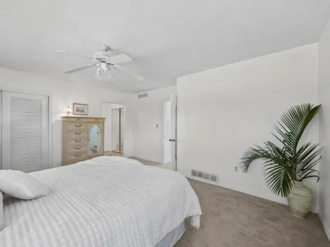 4808 Riverwood Avenue Sarasota FL 34231