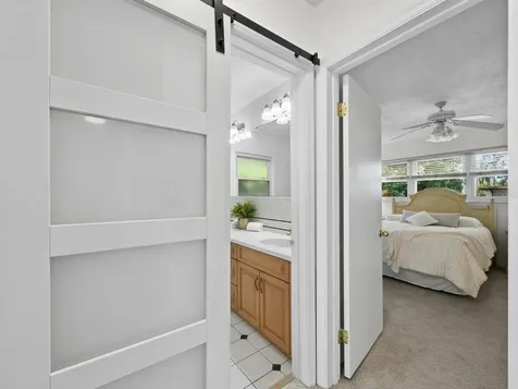 4808 Riverwood Avenue Sarasota FL 34231