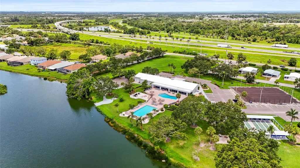 8470 Imperial Circle Palmetto FL 34221