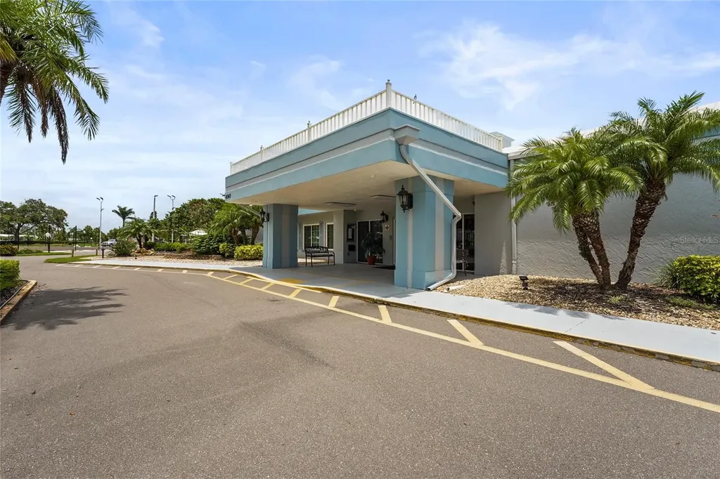 8470 Imperial Circle Palmetto FL 34221