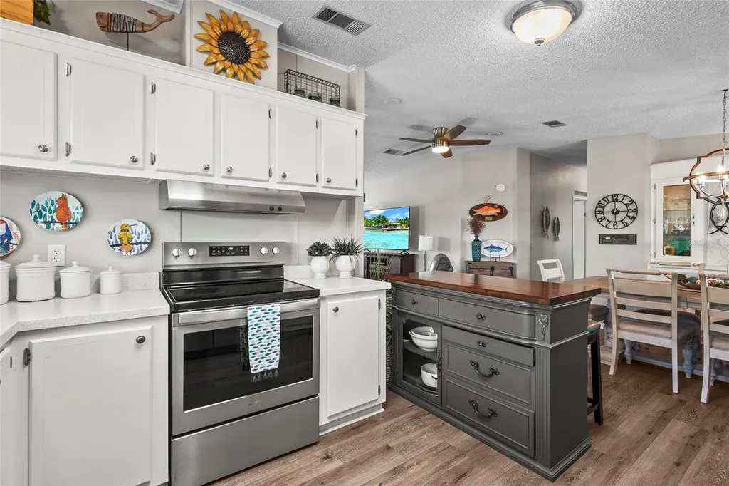 8470 Imperial Circle Palmetto FL 34221