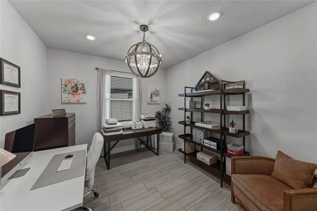 7430 Pool Compass Loop Wesley Chapel FL 33545