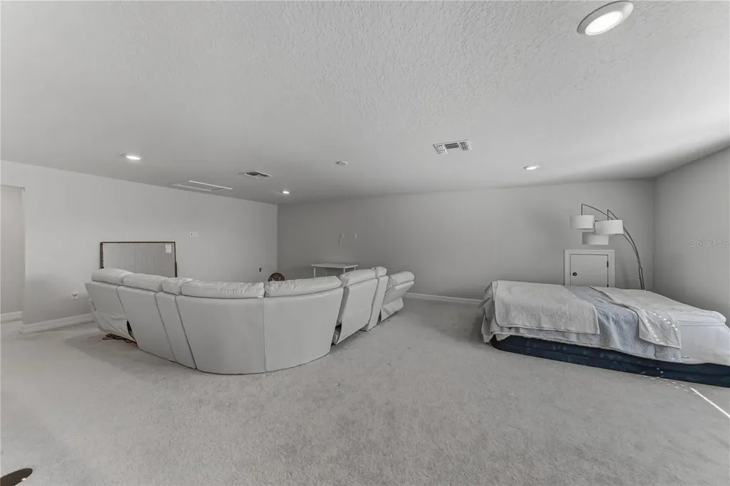 7430 Pool Compass Loop Wesley Chapel FL 33545