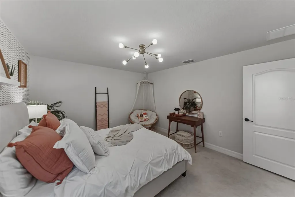 7430 Pool Compass Loop Wesley Chapel FL 33545