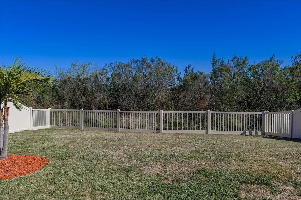 7430 Pool Compass Loop Wesley Chapel FL 33545
